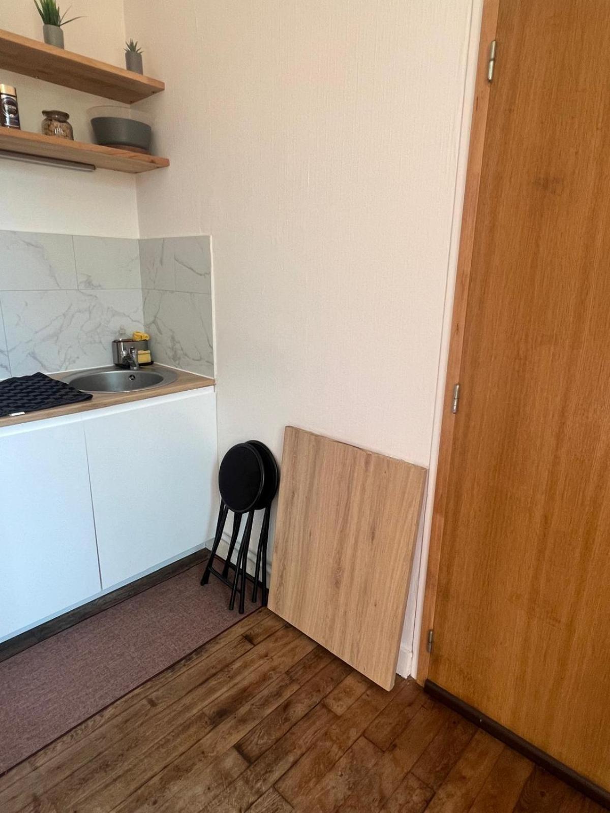 Charmant Studio A Пуатьє Екстер'єр фото